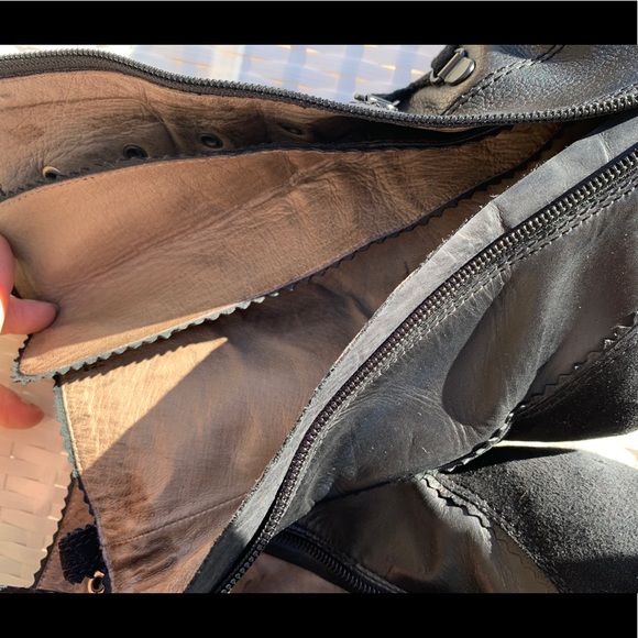 Donald J Pliner Boots - Picture 7 of 14